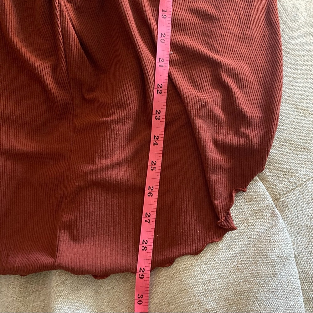 FREE PEOPLE Open Back Ribbed Long Sleeved Flowy Top - Picture 13 of 15